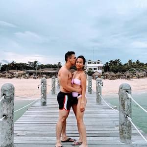 Meet your Posher, Erika mae